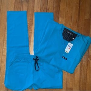 NWT Members Only Teal scrubs